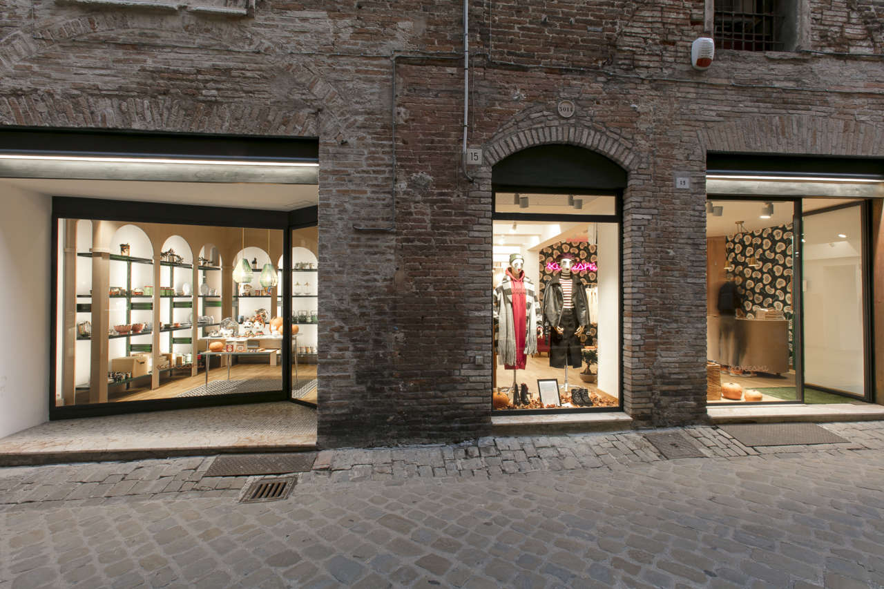 Negozio clearance scarpe jesi