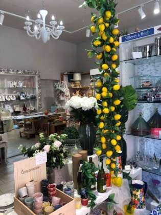 La bottega del regalo vetrina