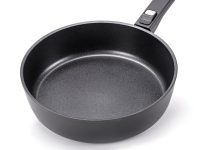 Tecnologia naturale, design esclusivo, distribuzione selettiva