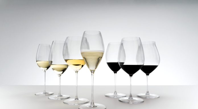 L’Arte del Calice: Maximilian Riedel trasforma la degustazione in un’esperienza sensoriale tra Langhe e Firenze