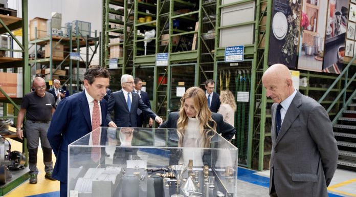La Presidente Meloni in visita a Sambonet Paderno Industrie, eccellenza del design da tavola made in Italy